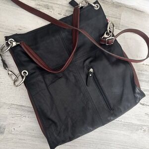 Made In Italy—-Gorgeous Leather-  Prodotto Artigianale Bag - Black &‎ Brown